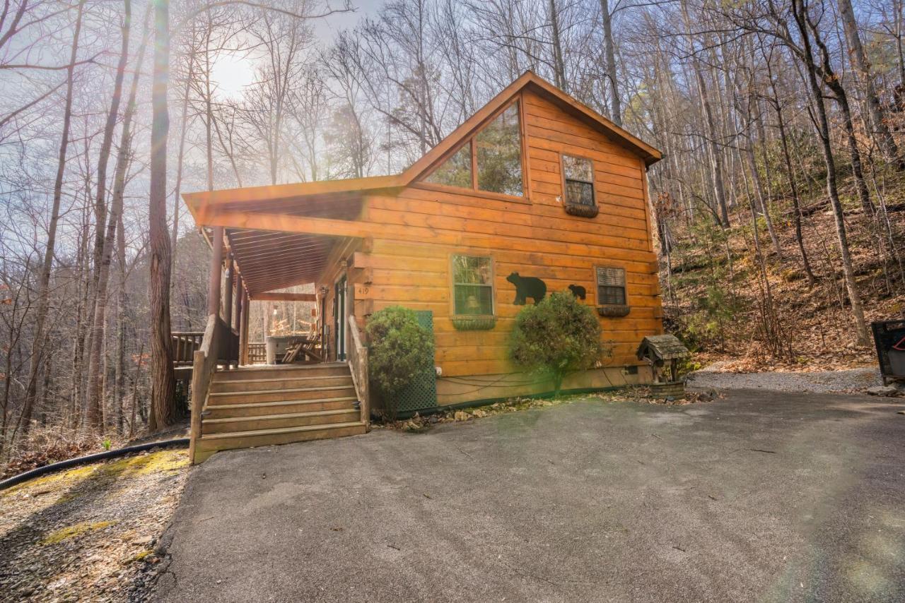 Moonshine Ridge Cabin With Hot Tub And Fire Pit Pigeon Forge Eksteriør billede